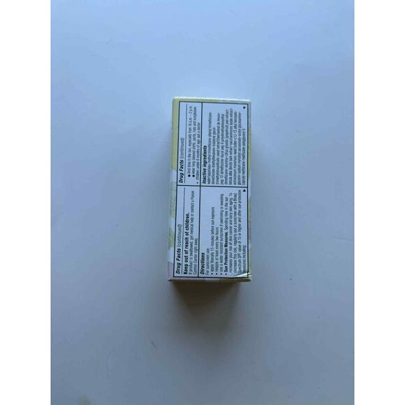 Clinique Even Better Makeup SPF 15 Foundation in WN 125 Mahogany D - Picture 2 of 3